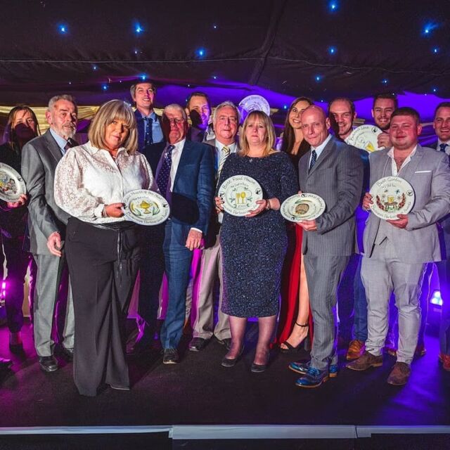 Remembering on #InternationalFriendshipDay celebrating the amazing achievements of our Business Partners at our annual Awards Dinner back in early March. Since then, our wonderful BPs have shown incredible initiative & resilience, adapting to new ways of trading & providing fantastic support to their local communities. 

#bphallwoodhouse 

#InternationalFriendshipDay #hallandwoodhouse #hallwoodhouse #businesspartners #familybrewers #regionalbrewers #britishpubs